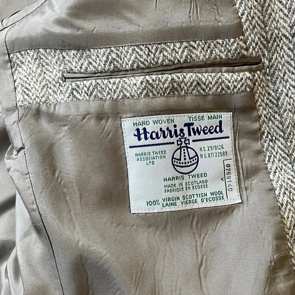 Harris Tweed Wool Herringbone Sport Coat Blazer Jacket - Men's Size 42R - Gray